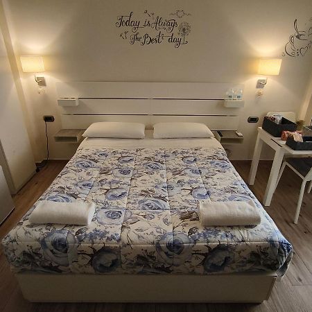 Blue Rose Private Room Salerno Dış mekan fotoğraf